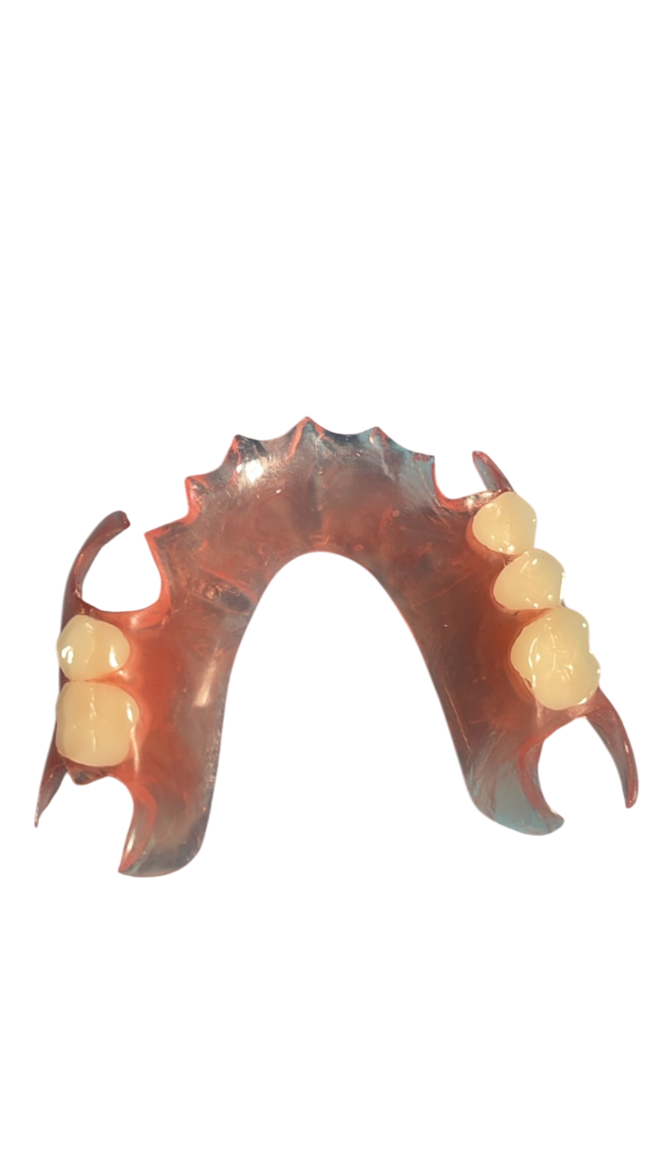 ฟันปลอมฐานพลาสติก